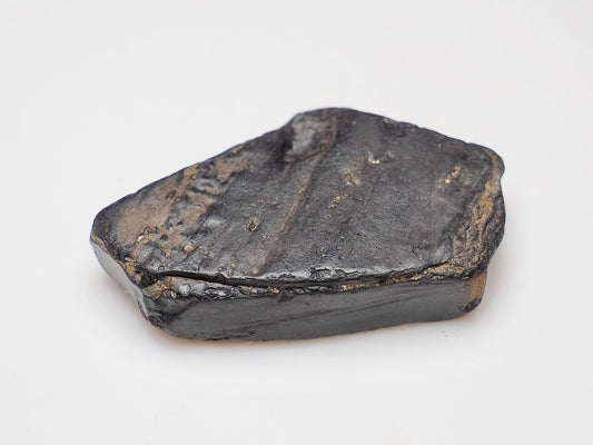 Raw Whitby Jet Specimen (7.9g) – Authentic Whitby Jet